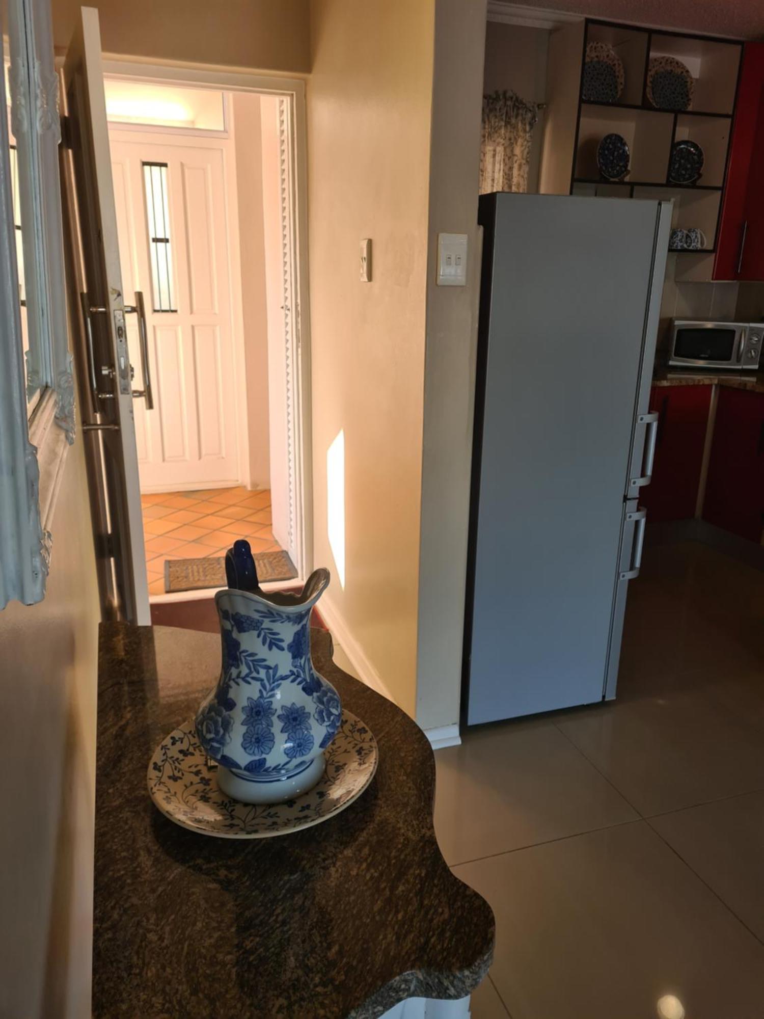 Modern Seaview Apartment Port Elizabeth Bagian luar foto
