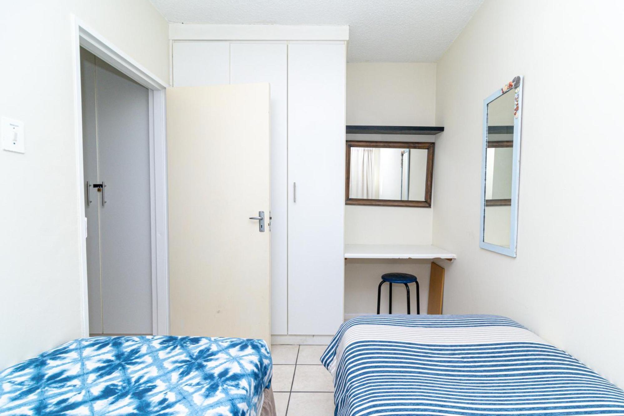 Modern Seaview Apartment Port Elizabeth Bagian luar foto