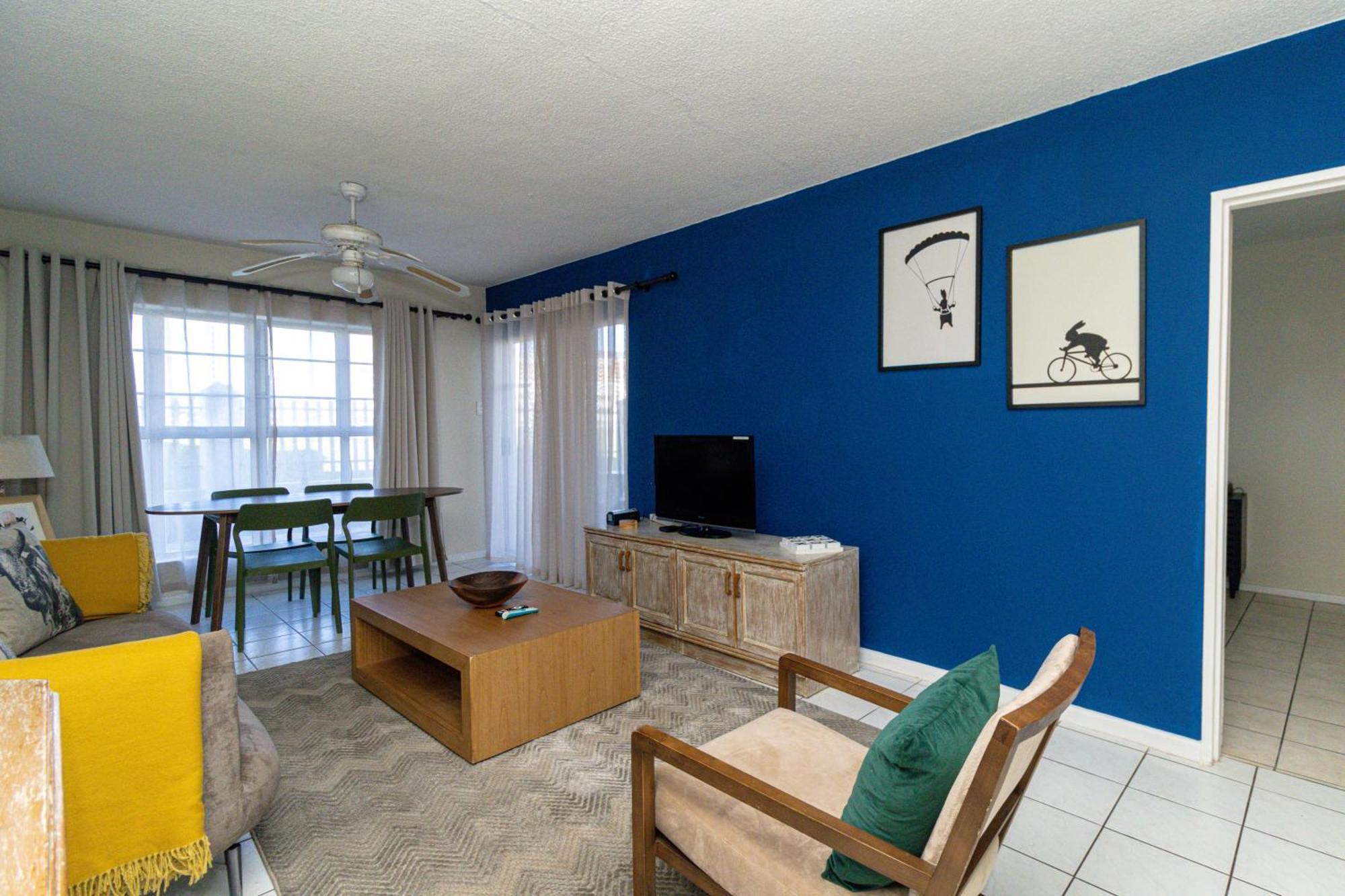 Modern Seaview Apartment Port Elizabeth Bagian luar foto