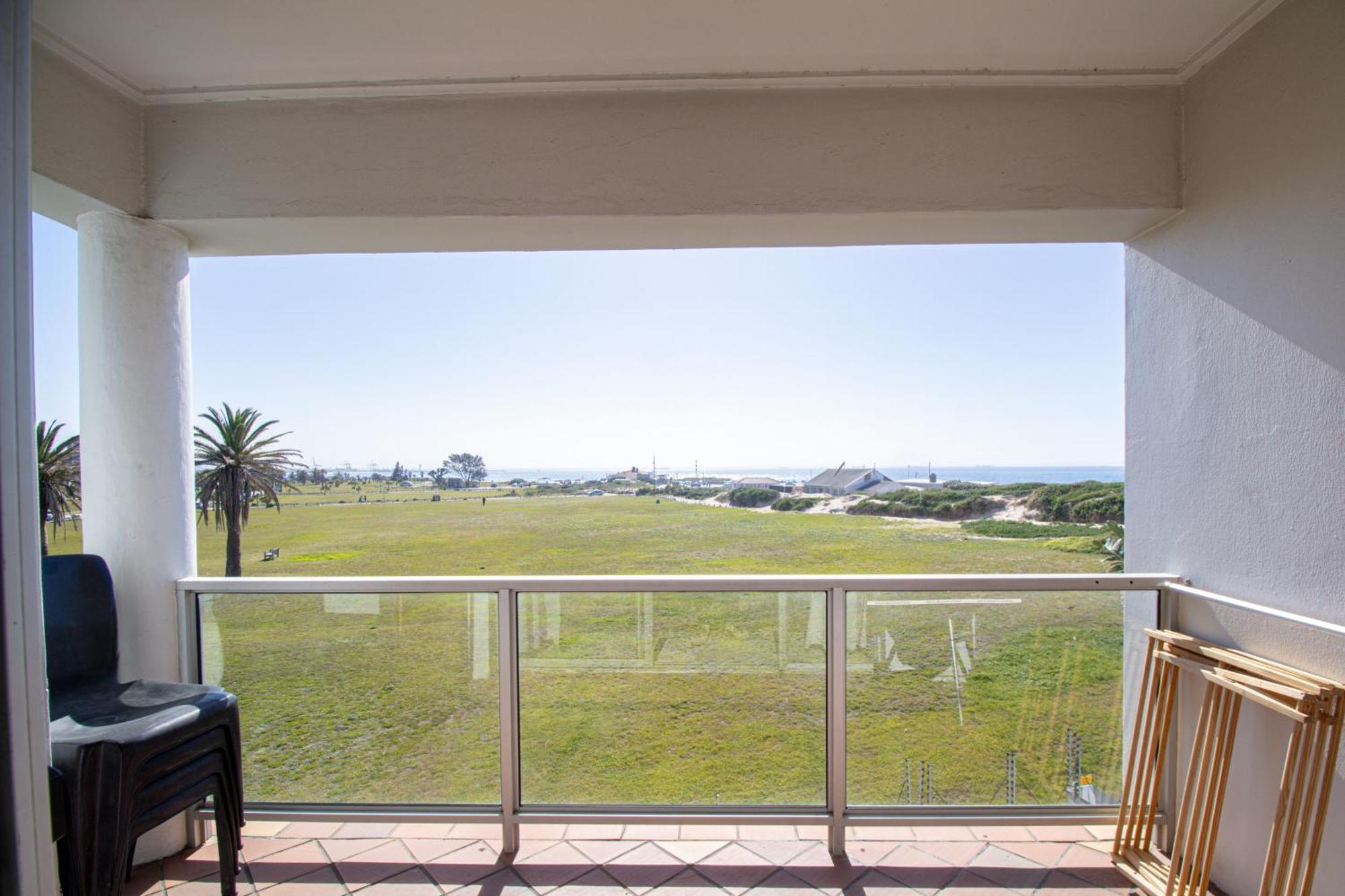 Modern Seaview Apartment Port Elizabeth Bagian luar foto